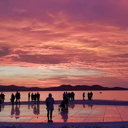 Studio Apartment Kiki For 2, Near Old Town & Beach, Free Wifi Zadar Bagian luar foto